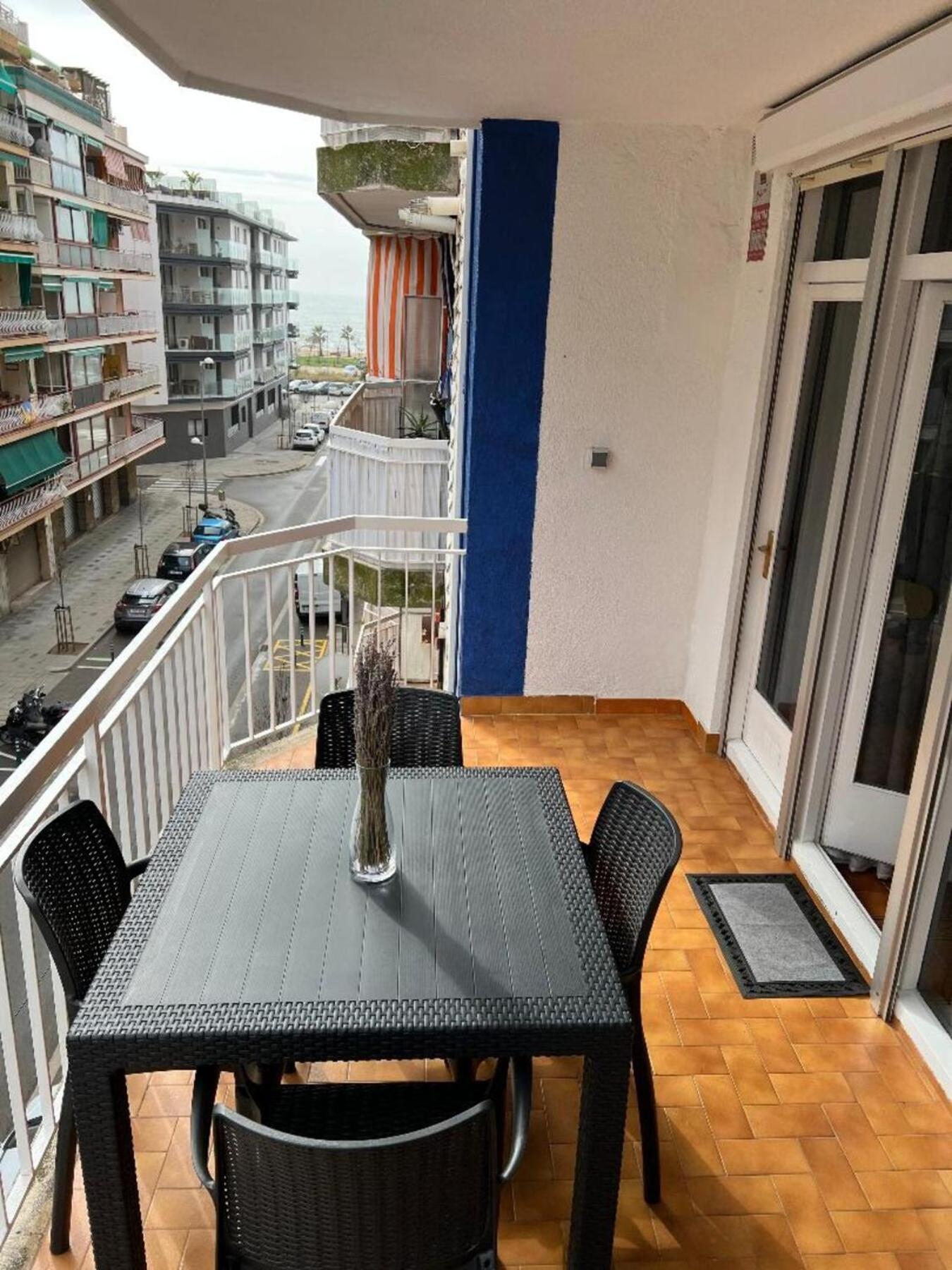 Logement Avec Vue Laterale Mer Pineda de Mar Ngoại thất bức ảnh